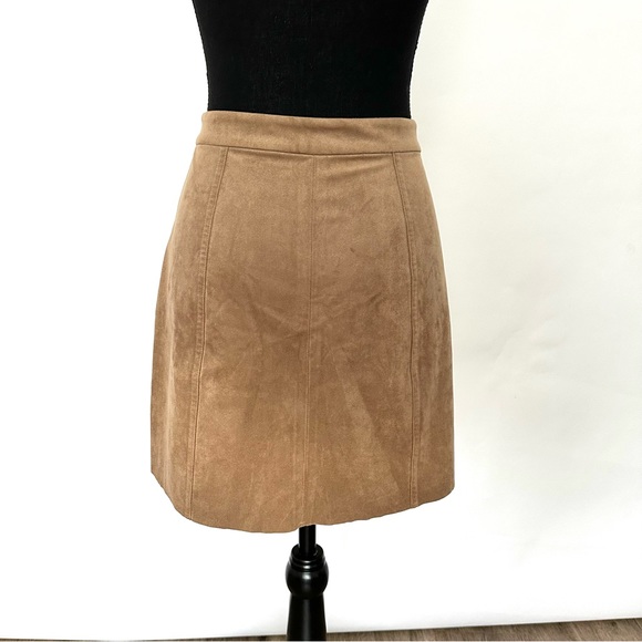 Sz 0 Aritzia WILFRED FREE Centinela Faux Suede Mini Skirt - Picture 2 of 5